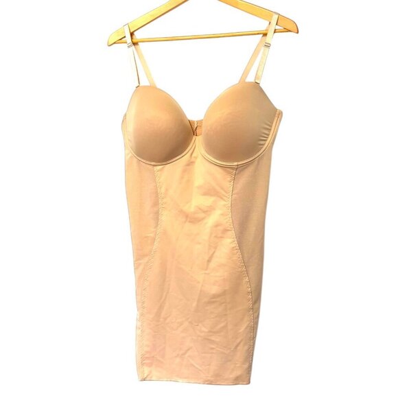 M&S Body Shaper Slip Size 38DD Underwire Nude Color Adjustable Straps NWOT - Picture 1 of 7